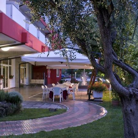 Hotel Lo Zodiaco Abano Terme Eksteriør bilde